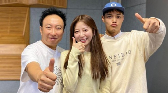 '라디오쇼'에 출연한 박지원 아나운서.